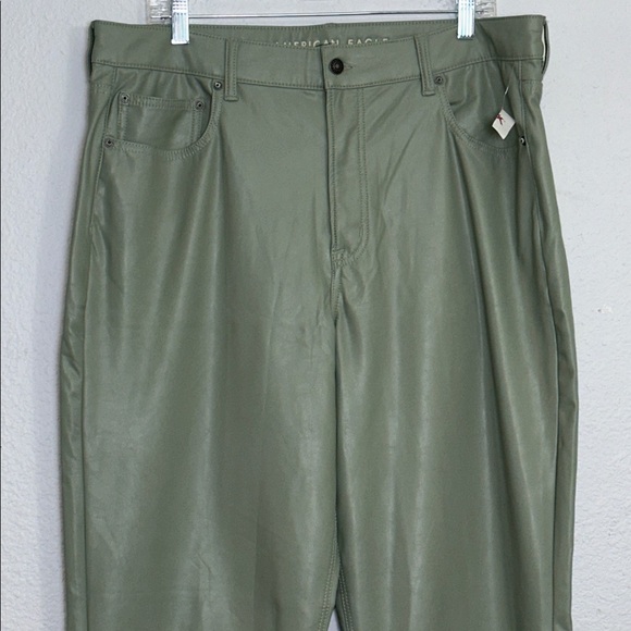American Eagle Green Faux Leather Womens Plus Size 18 High Rise Pants NWOT - Picture 2 of 12